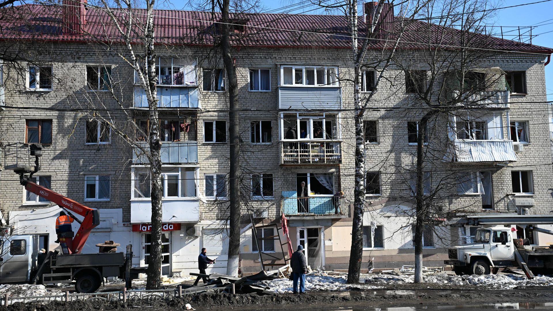 Здание, поврежденное в результате ракетного удара ВСУ по Брянску Здание, поврежденное в результате ракетного удара ВСУ по Брянску - РИА Новости, 1920, 11.03.2026