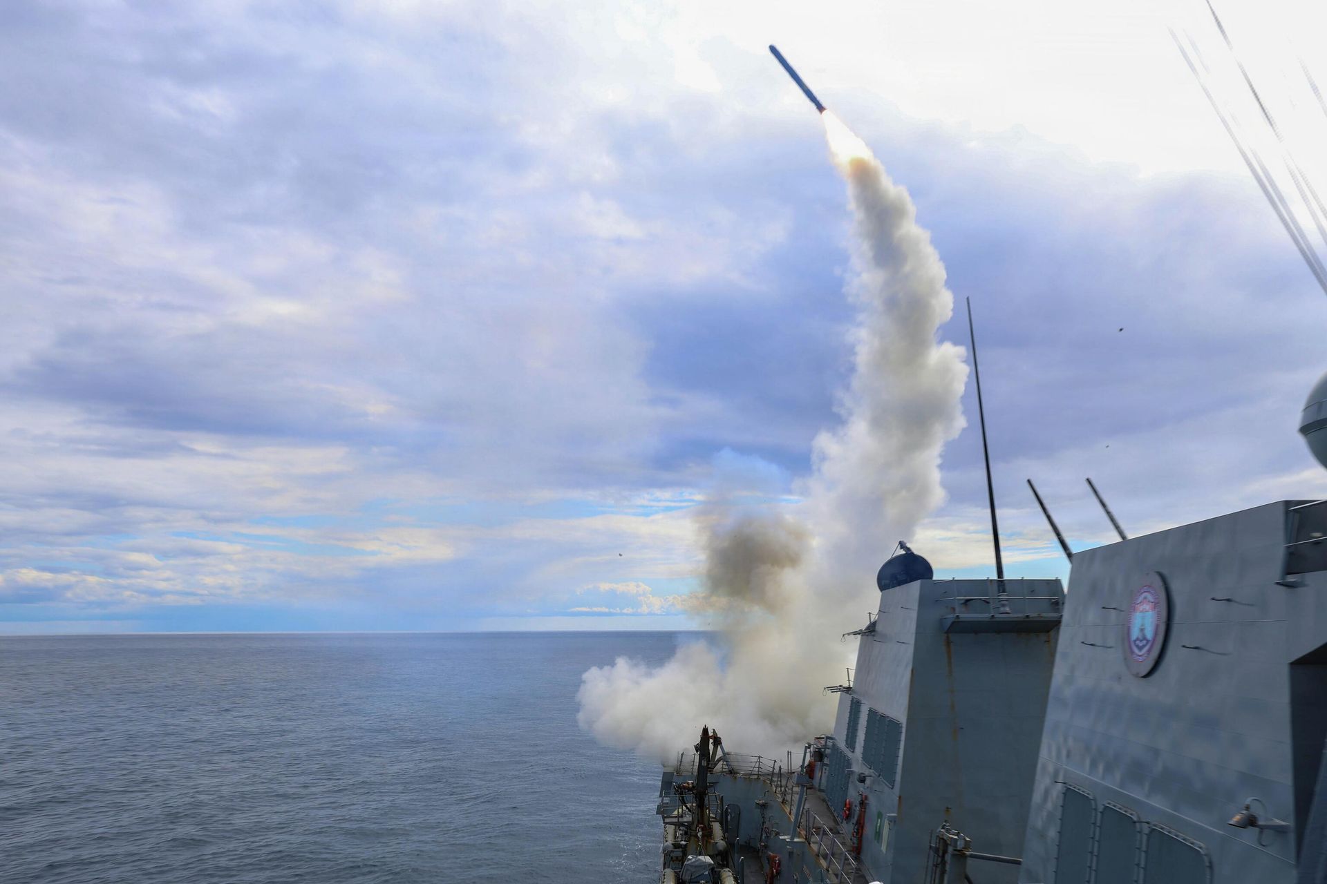 Запуск американской ракеты Tomahawk Запуск американской ракеты Tomahawk - РИА Новости, 1920, 20.05.2026