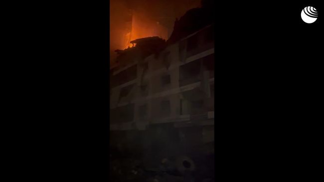 Израильская авиация разбомбила жилой многоэтажный дом в южном пригороде Бейрута