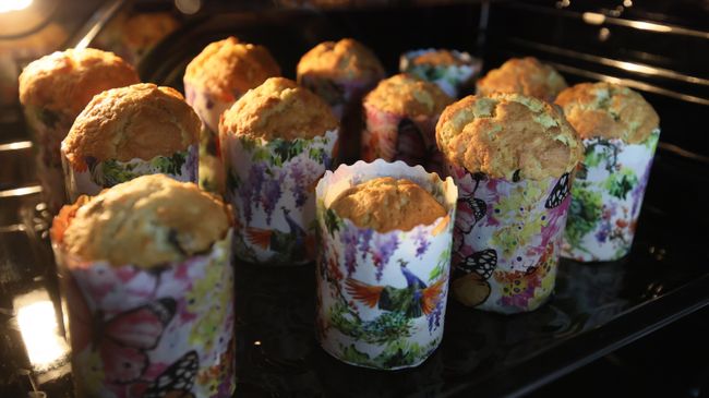 Приготовление пасхальных куличей Приготовление пасхальных куличей