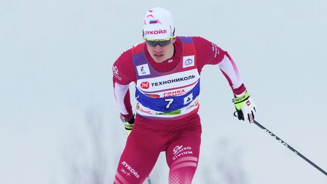 Лыжник Сергей Волков