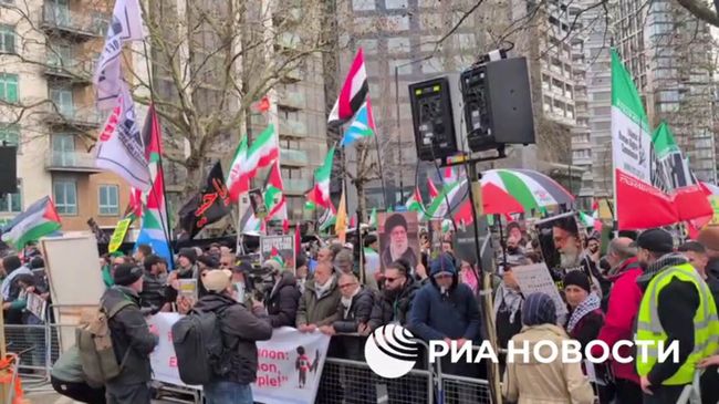 Масштабный проиранский митинг в Лондоне