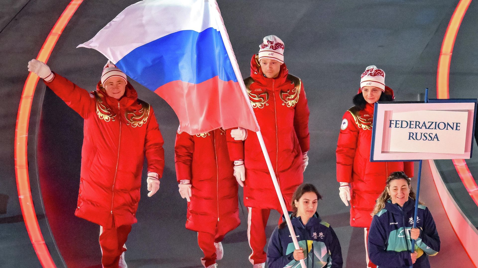 Спортсмены из России во время парада атлетов на церемонии открытия XIV зимних Паралимпийских игр в древнеримском амфитеатре Арена ди Верона в Вероне. Игры пройдут с 6 по 15 марта в Милане и Кортина-д'Ампеццо - РИА Новости, 1920, 17.03.2026