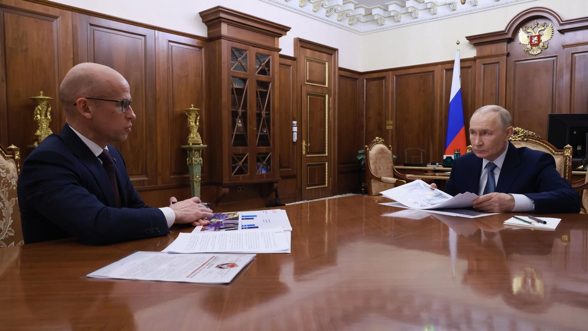 Путин на встрече с главой Удмуртии Путин на встрече с главой Удмуртии - РИА Новости, 1920, 16.03.2026