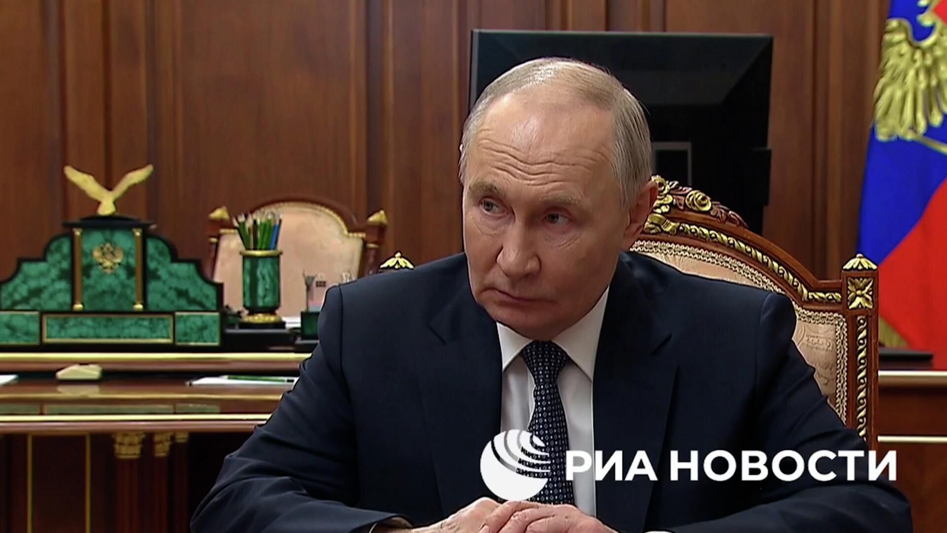 Путин о работе Сбербанка в 2025 году Путин о работе Сбербанка в 2025 году - РИА Новости, 1920, 17.03.2026