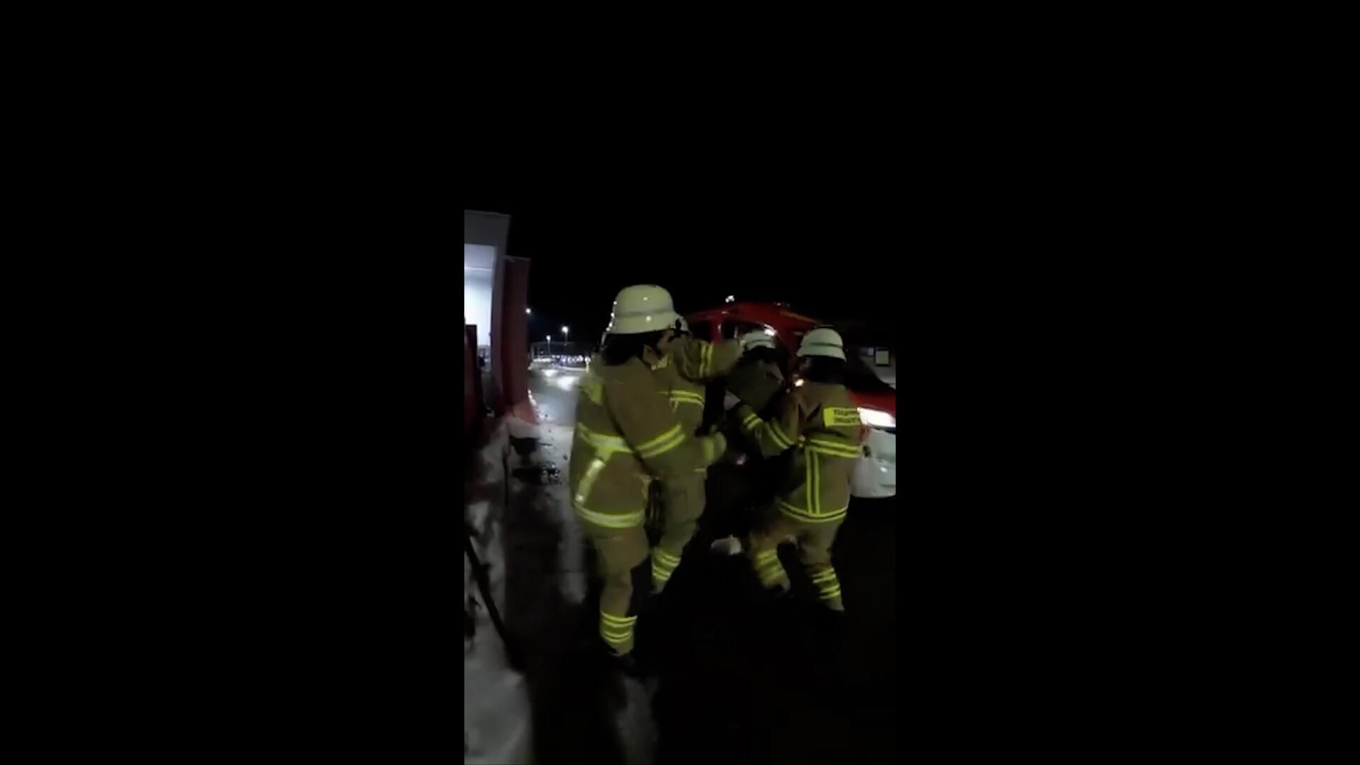 Видео немецких пожарных о бусификации добровольцев в свои ряды - РИА Новости, 1920, 18.03.2026