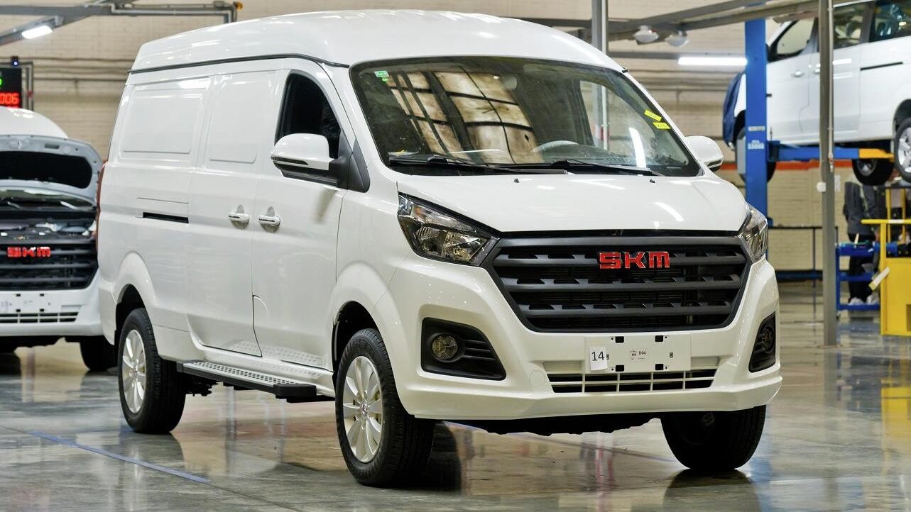 АвтоВАЗ начал производство коммерческих автомобилей под новым брендом SKM АвтоВАЗ начал производство коммерческих автомобилей под новым брендом SKM - РИА Новости, 1920, 20.03.2026