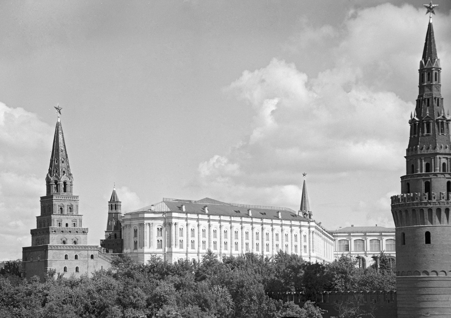 Оружейная палата Московского Кремля Оружейная палата Московского Кремля - РИА Новости, 1920, 20.03.2026