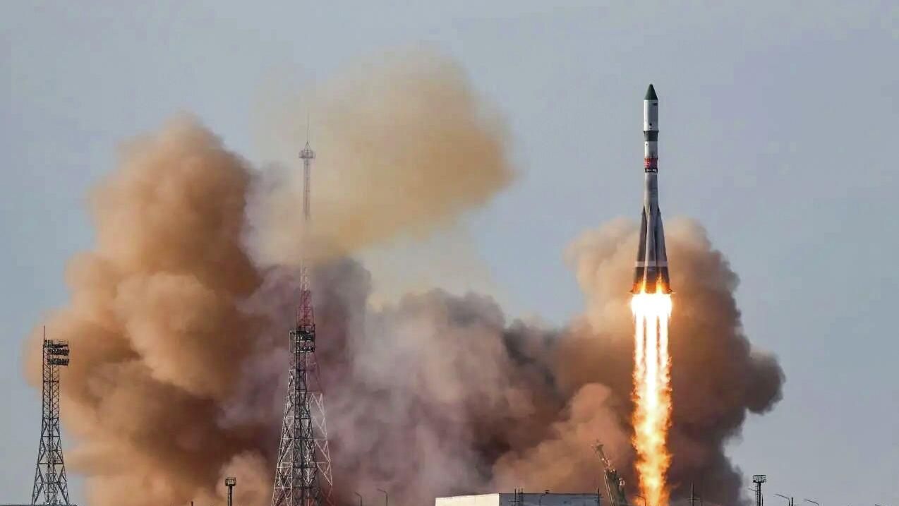 Запуск РН Союз-2.1а с грузовым кораблем Прогресс МС-33 с космодрома Байконур Запуск РН Союз-2.1а с грузовым кораблем Прогресс МС-33 с космодрома Байконур - РИА Новости, 1920, 24.03.2026