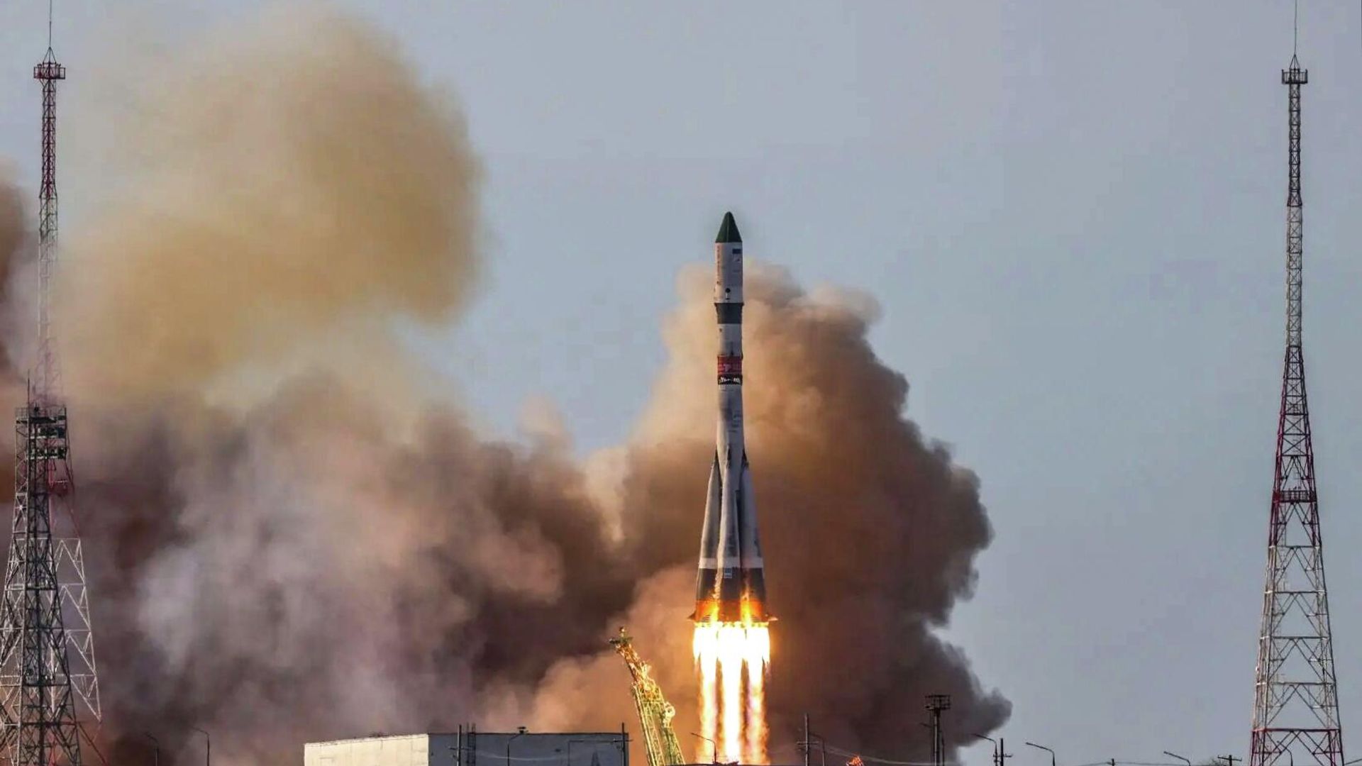 Запуск РН Союз-2.1а с грузовым кораблем Прогресс МС-33 с космодрома Байконур - РИА Новости, 1920, 24.03.2026