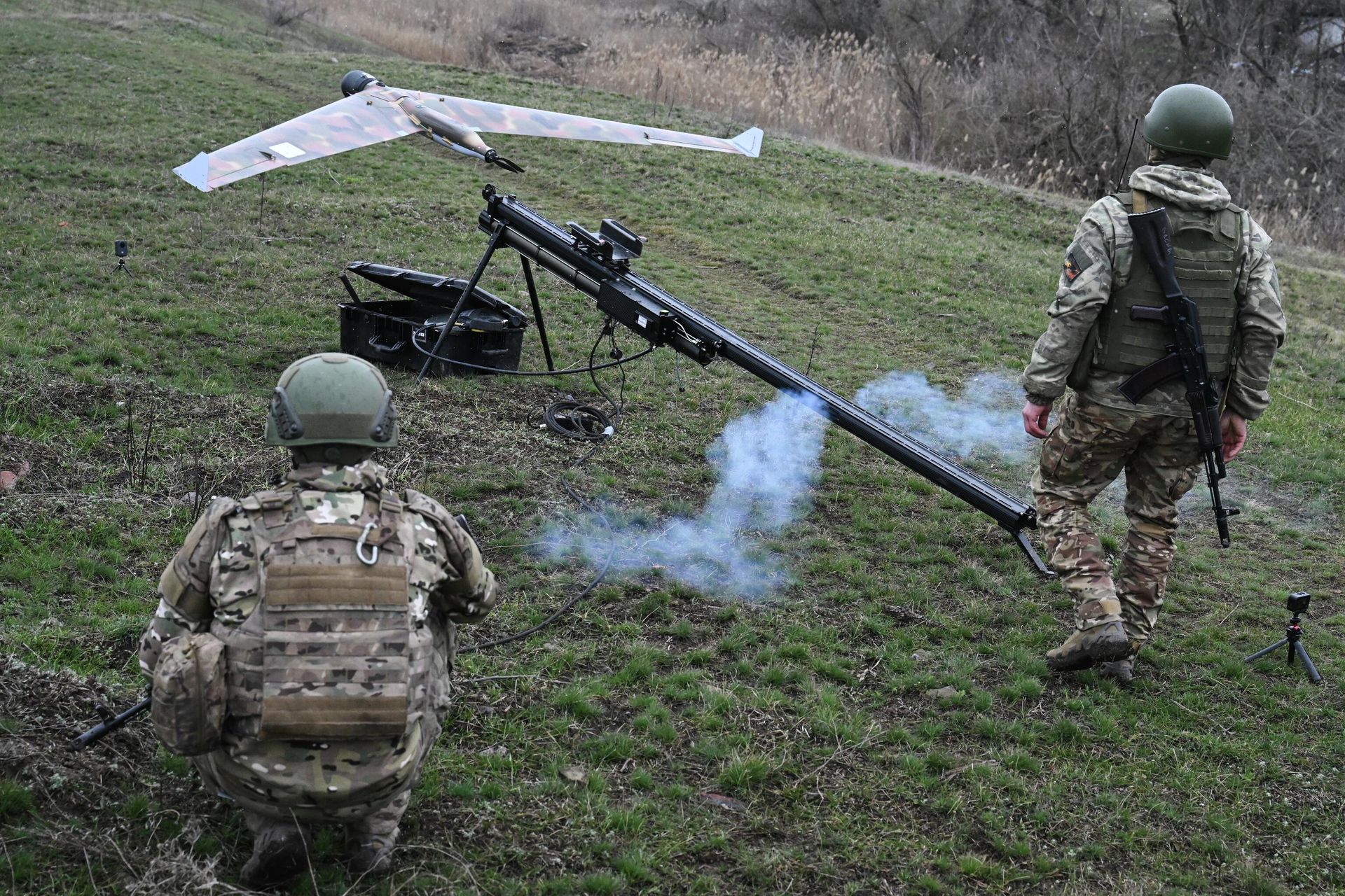 Боевая работа расчета БПЛА ZALA Z-16 - РИА Новости, 1920, 28.04.2026