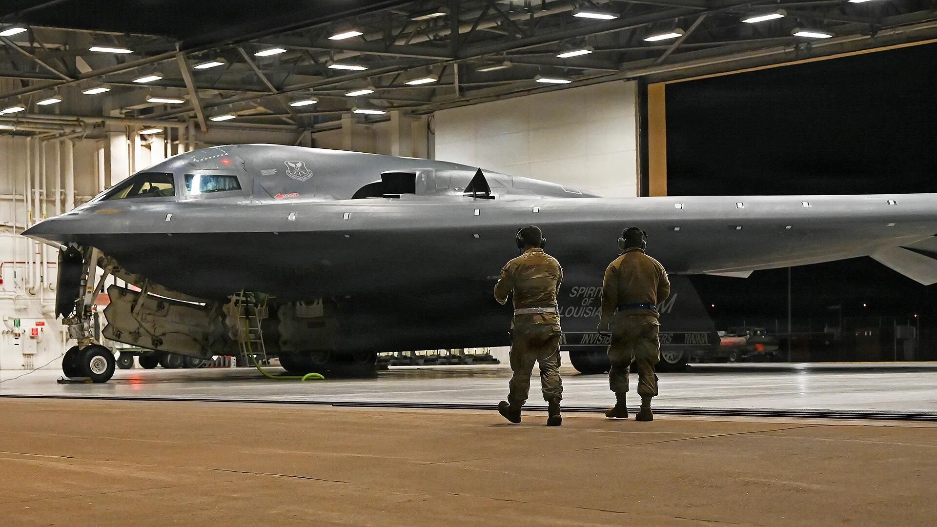 Американский бомбардировщик B-2 Spirit Американский бомбардировщик B-2 Spirit - РИА Новости, 1920, 25.03.2026