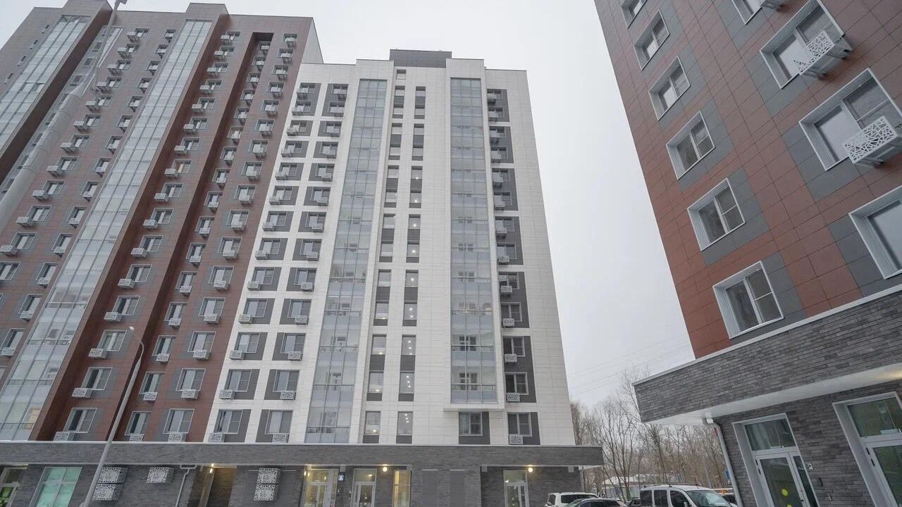 На городские торги выставили более 80 машино-мест в районе Ивановское На городские торги выставили более 80 машино-мест в районе Ивановское - РИА Новости, 1920, 26.03.2026