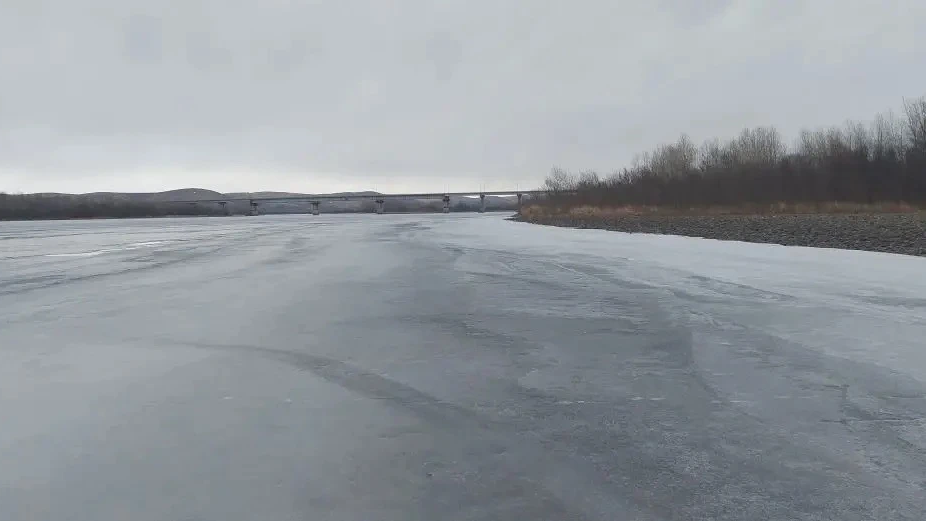 В Минусинском муниципальном округе возбуждено уголовное дело по факту гибели 7-летнего ребенка, провалившегося под лед водоема В Минусинском муниципальном округе возбуждено уголовное дело по факту гибели 7-летнего ребенка, провалившегося под лед водоема - РИА Новости, 1920, 26.03.2026