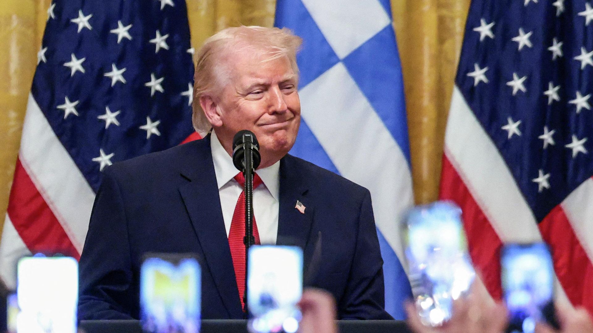 Президент США Дональд Трамп во время выступления в Белом доме Президент США Дональд Трамп во время выступления в Белом доме - РИА Новости, 1920, 02.04.2026