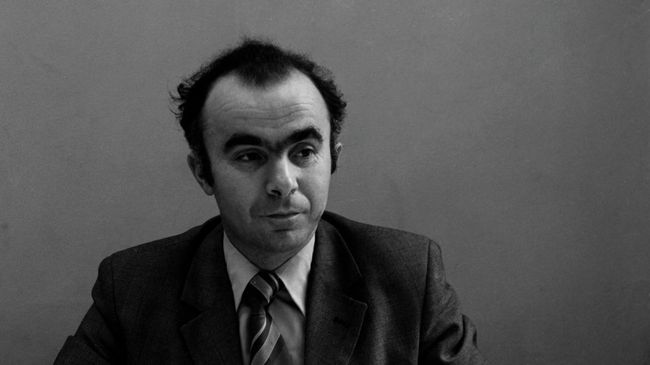 Советский журналист, бывший заместитель главного редактора Агентство печати Новости (АПН) Владимир Борисович Милютенко.