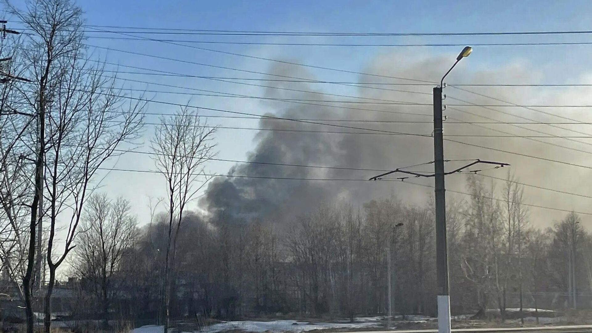 Пожар на территории завода Нижнекамскнефтехим в Нижнекамске Пожар на территории завода Нижнекамскнефтехим в Нижнекамске - РИА Новости, 1920, 31.03.2026