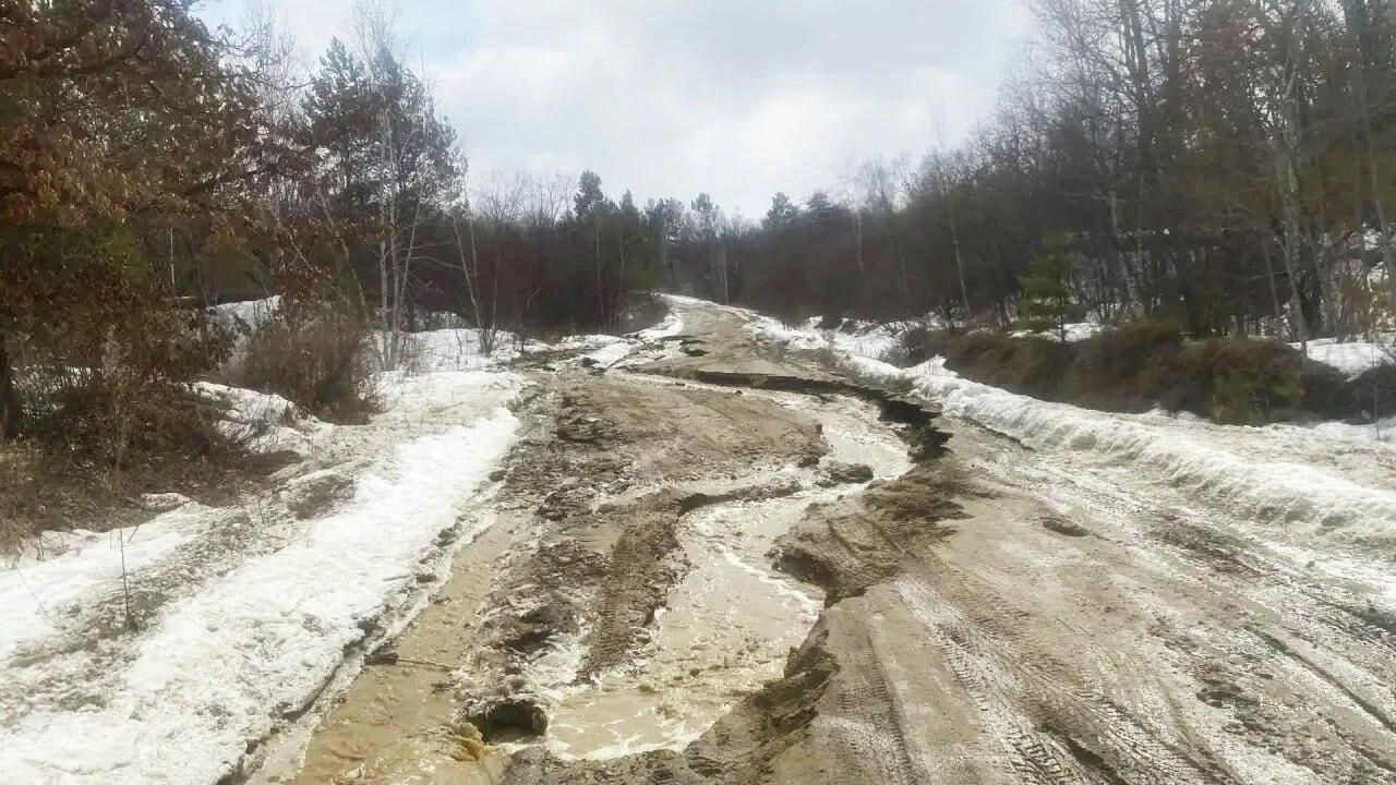 Размыв участка дороги в Амурской области Размыв участка дороги в Амурской области - РИА Новости, 1920, 02.04.2026