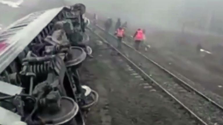 На месте сходе вагонов поезда в Ульяновской области