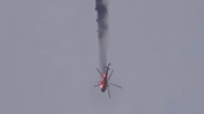 Момент поражения американского вертолета Black Hawk иранской ракетой