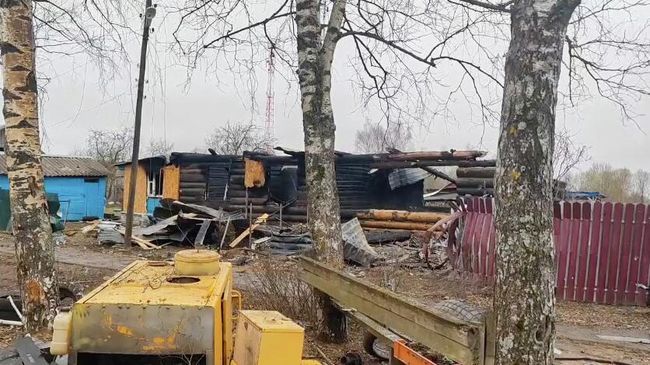 Последствия атаки ВСУ по частному дому в Александровском районе Владимирской области. 7 апреля 2026