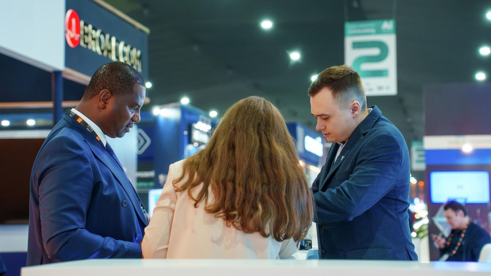 Питч-сессия на коллективном стенде Сделано в России в рамках выставки GITEX Africa 2026 Питч-сессия на коллективном стенде Сделано в России в рамках выставки GITEX Africa 2026 - РИА Новости, 1920, 08.04.2026