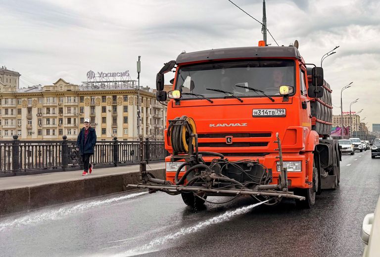 Весенняя уборка Москвы Весенняя уборка Москвы