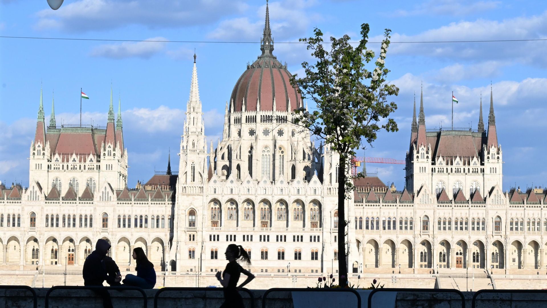Вид на здание парламента в Будапеште Вид на здание парламента в Будапеште - РИА Новости, 1920, 07.07.2026