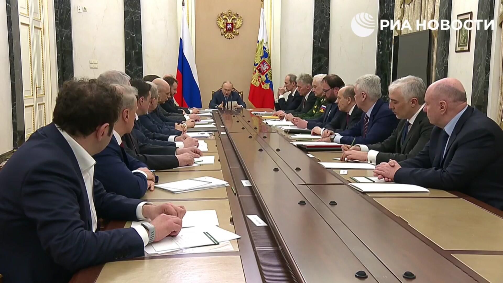Путин о суверенном ИИ Путин о суверенном ИИ - РИА Новости, 1920, 10.04.2026