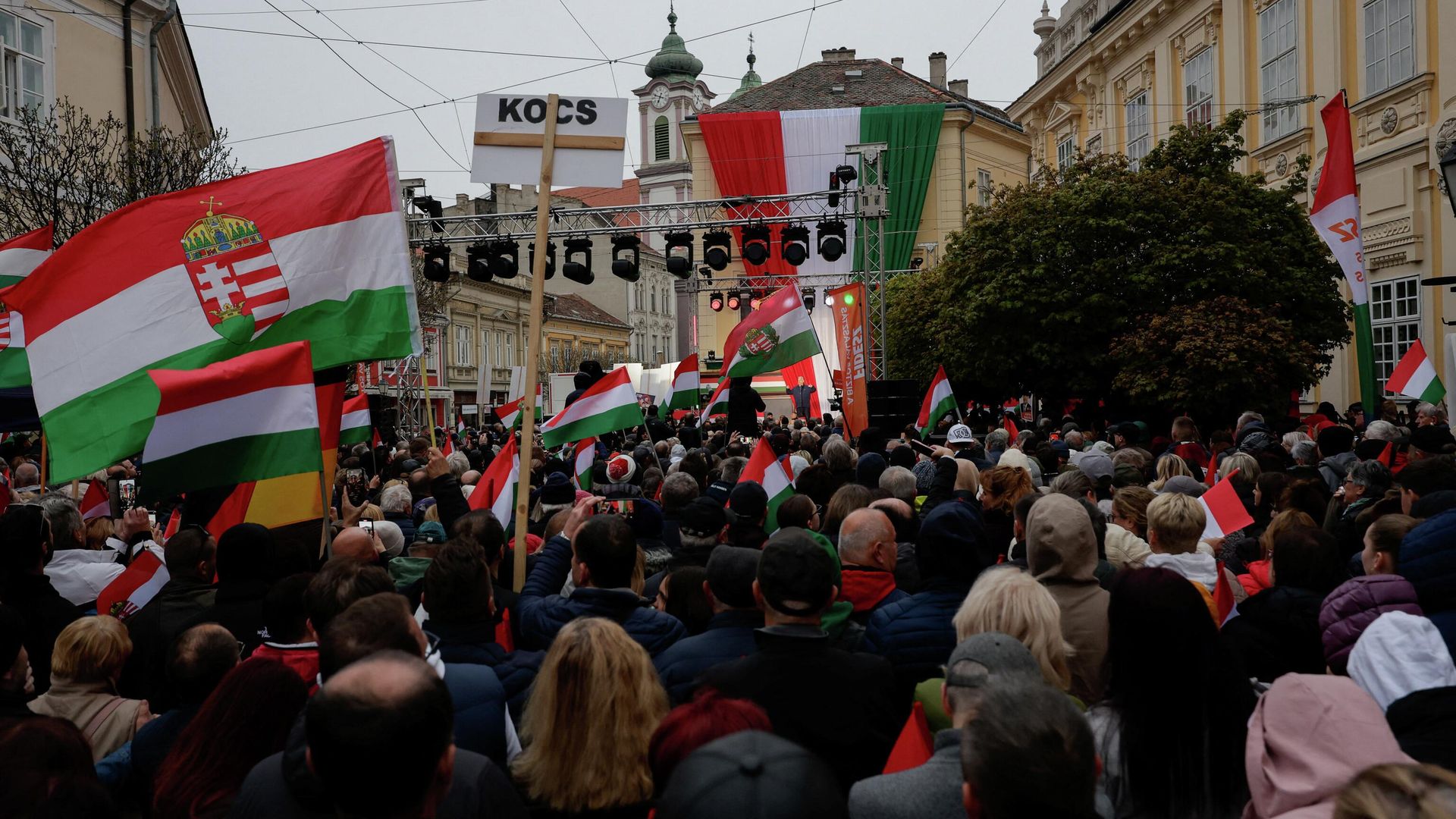 Митинг во время предвыборной кампания в Секешфехерваре, Венгрия - РИА Новости, 1920, 11.04.2026