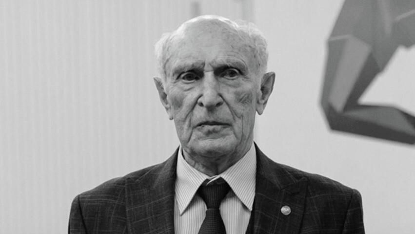 Заслуженный тренер СССР, первый президент Всероссийской федерации волейбола Валентин Жуков Заслуженный тренер СССР, первый президент Всероссийской федерации волейбола Валентин Жуков - РИА Новости, 1920, 13.04.2026