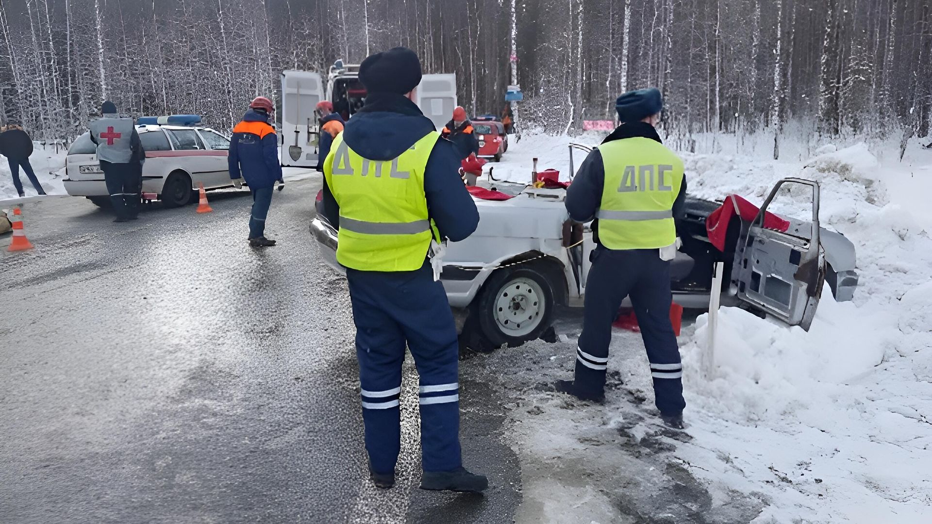 Выезд на встречную назван самой частой причиной гибели детей-пассажиров Выезд на встречную назван самой частой причиной гибели детей-пассажиров - РИА Новости, 1920, 20.04.2026
