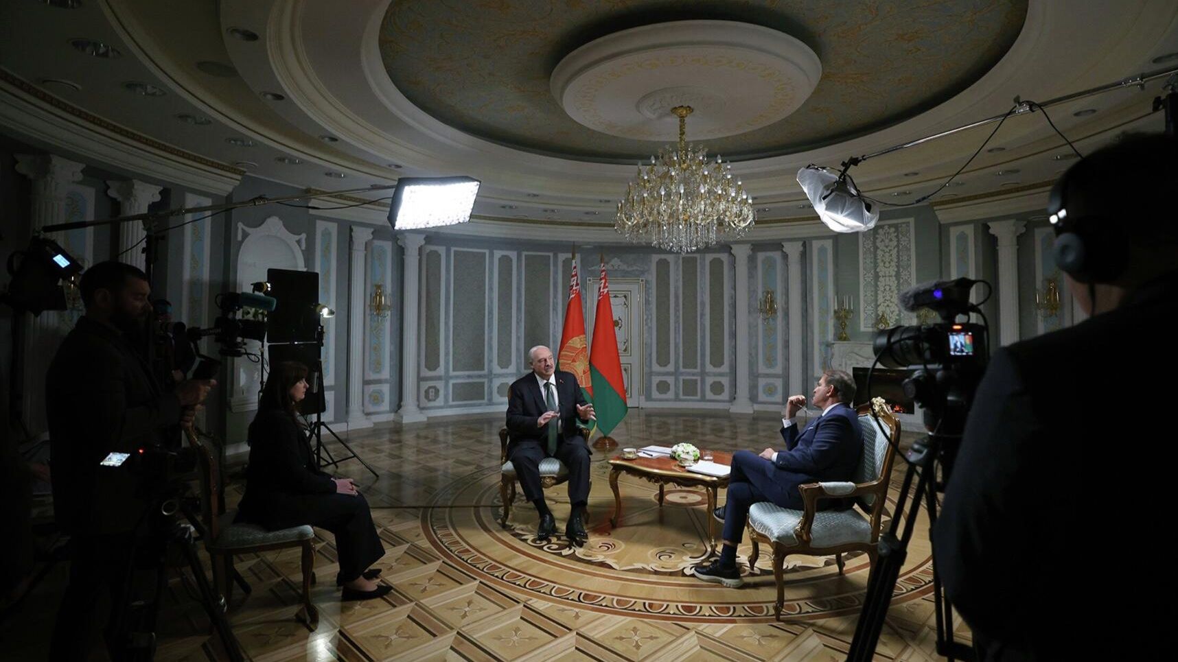 Президент Белоруссии Александр Лукашенко в интервью RT - РИА Новости, 1920, 17.04.2026