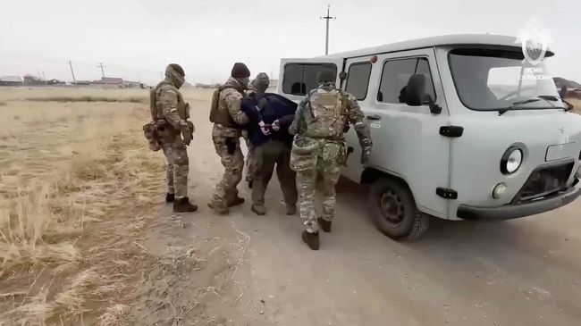 Задержание жителей Забайкалья, обвиняемых в организации убийств и подрыве машины оппонента в 1990-х годах