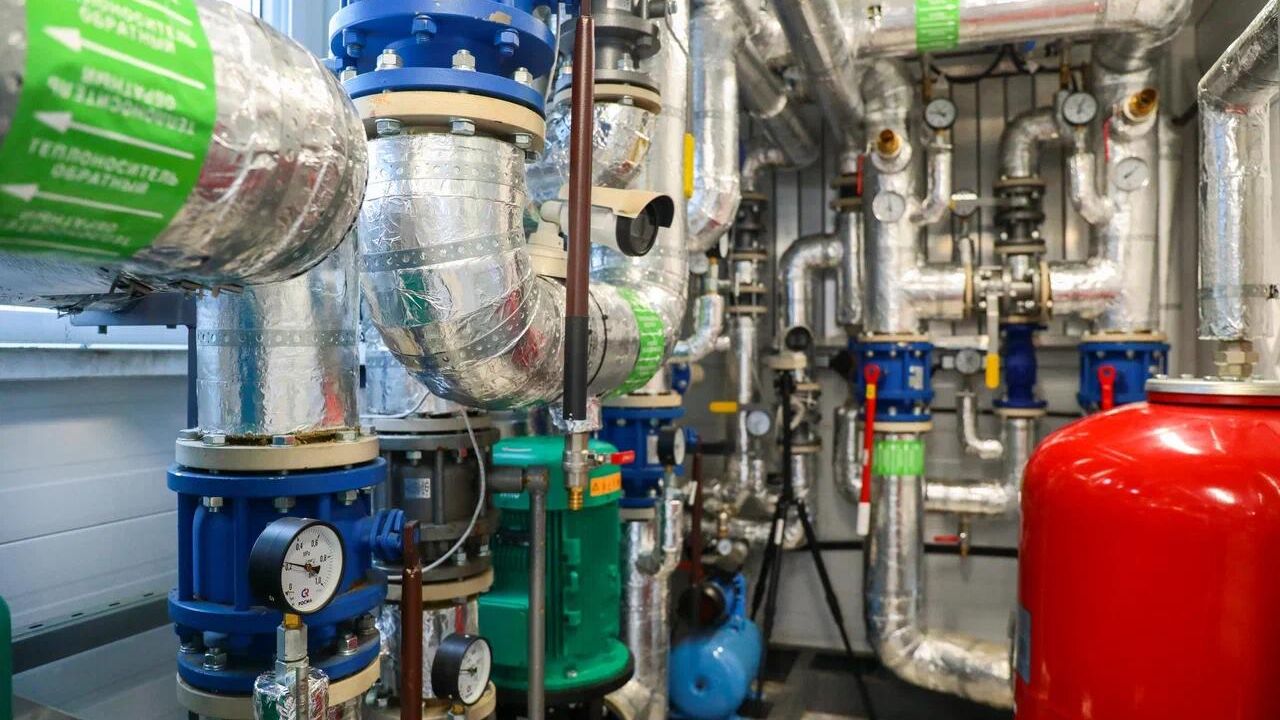 Возведение нового газорегуляторного пункта РТС Южное Бутово-2 в ЮЗАО в Москве Возведение нового газорегуляторного пункта РТС Южное Бутово-2 в ЮЗАО в Москве - РИА Новости, 1920, 22.04.2026