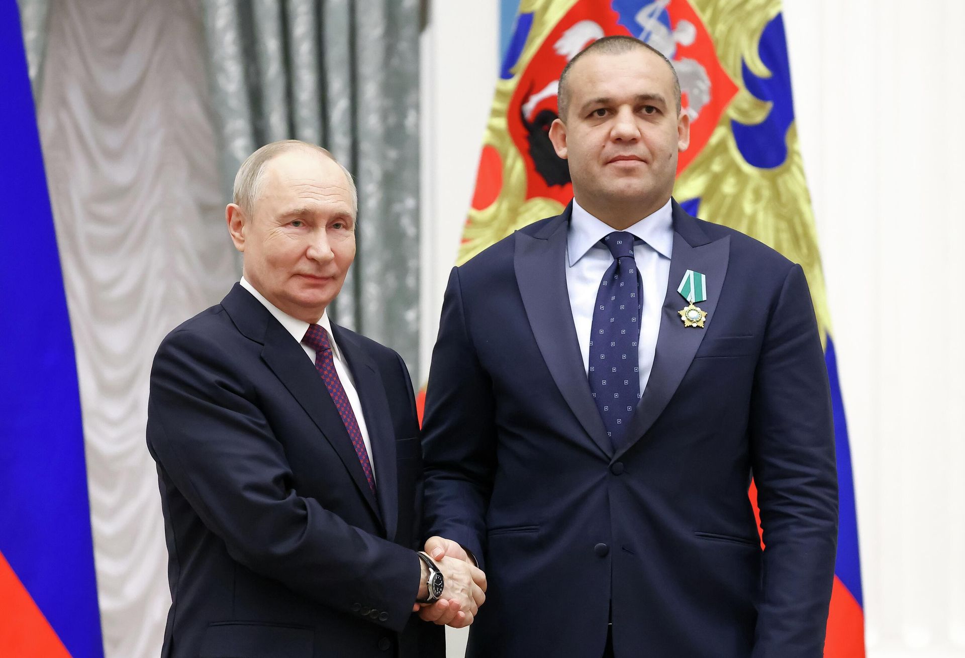 Президент России Владимир Путин во время встречи со спортсменами и представителями Федерации бокса России Президент России Владимир Путин во время встречи со спортсменами и представителями Федерации бокса России - РИА Новости, 1920, 22.04.2026