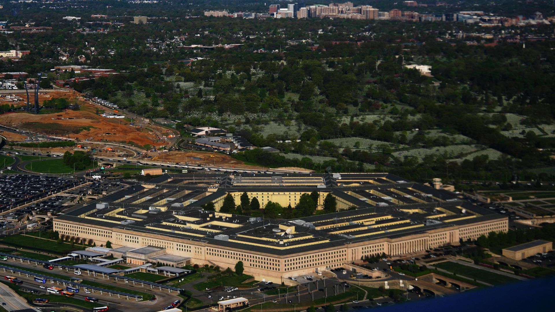 Здание Пентагона в Вашингтоне, США Здание Пентагона в Вашингтоне, США - РИА Новости, 1920, 03.04.2026