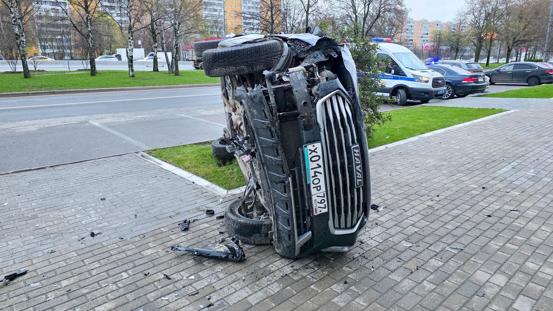 Последствия ДТП на Алтуфьевском шоссе Последствия ДТП на Алтуфьевском шоссе - РИА Новости, 1920, 23.04.2026