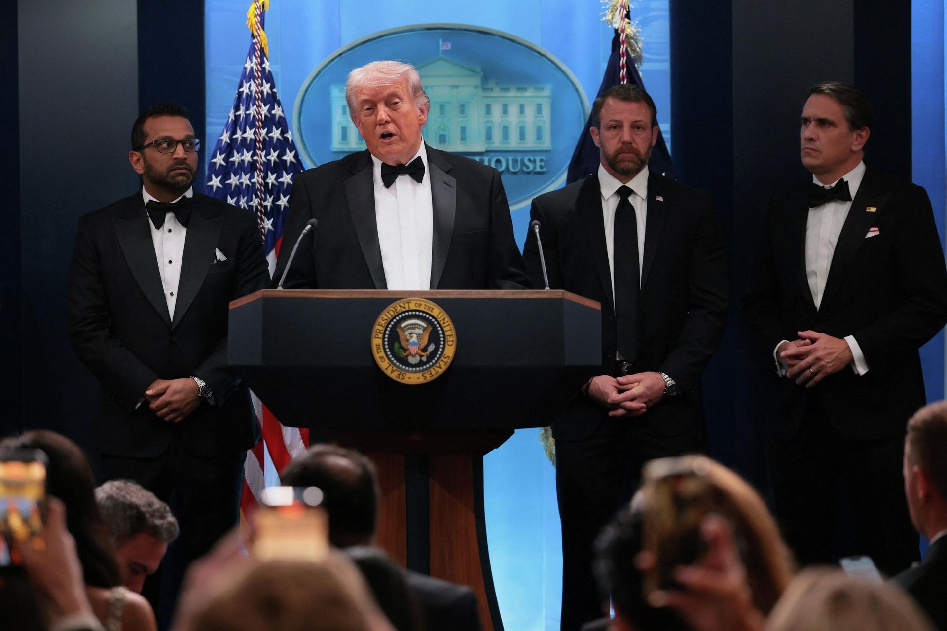 Президент США Дональд Трамп во время заявления после инцидента со стрельбой на мероприятии в Вашингтоне Президент США Дональд Трамп во время заявления после инцидента со стрельбой на мероприятии в Вашингтоне - РИА Новости, 1920, 30.04.2026