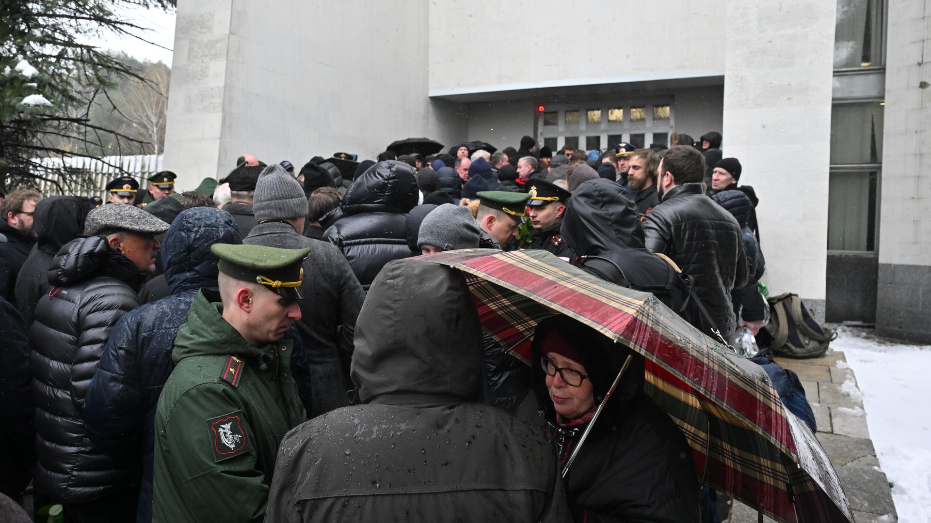 Церемония прощания с телеведущим Алексеем Пимановым в Москве - РИА Новости, 1920, 27.04.2026