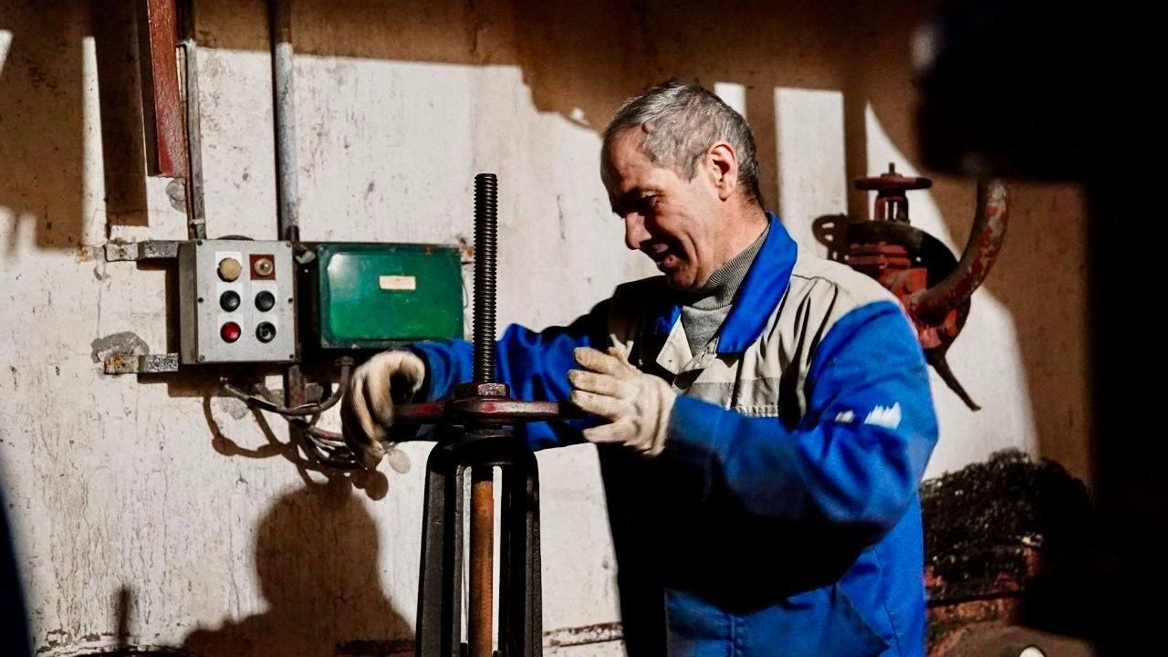 Мособлводоканал провел более 35 операций на колодцах за неделю Мособлводоканал провел более 35 операций на колодцах за неделю - РИА Новости, 1920, 27.04.2026