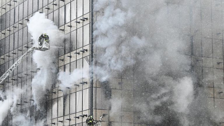 Пожар в строящемся здании в Москве