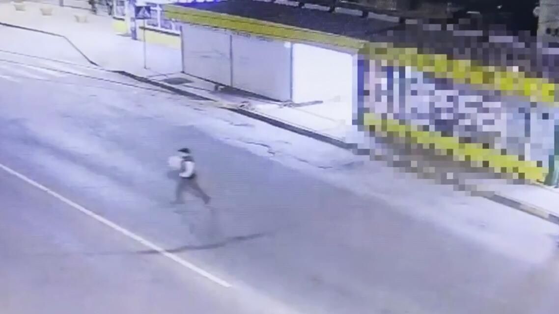 Задержанный за кражу цветов житель Нижнего Новгорода Задержанный за кражу цветов житель Нижнего Новгорода - РИА Новости, 1920, 28.04.2026