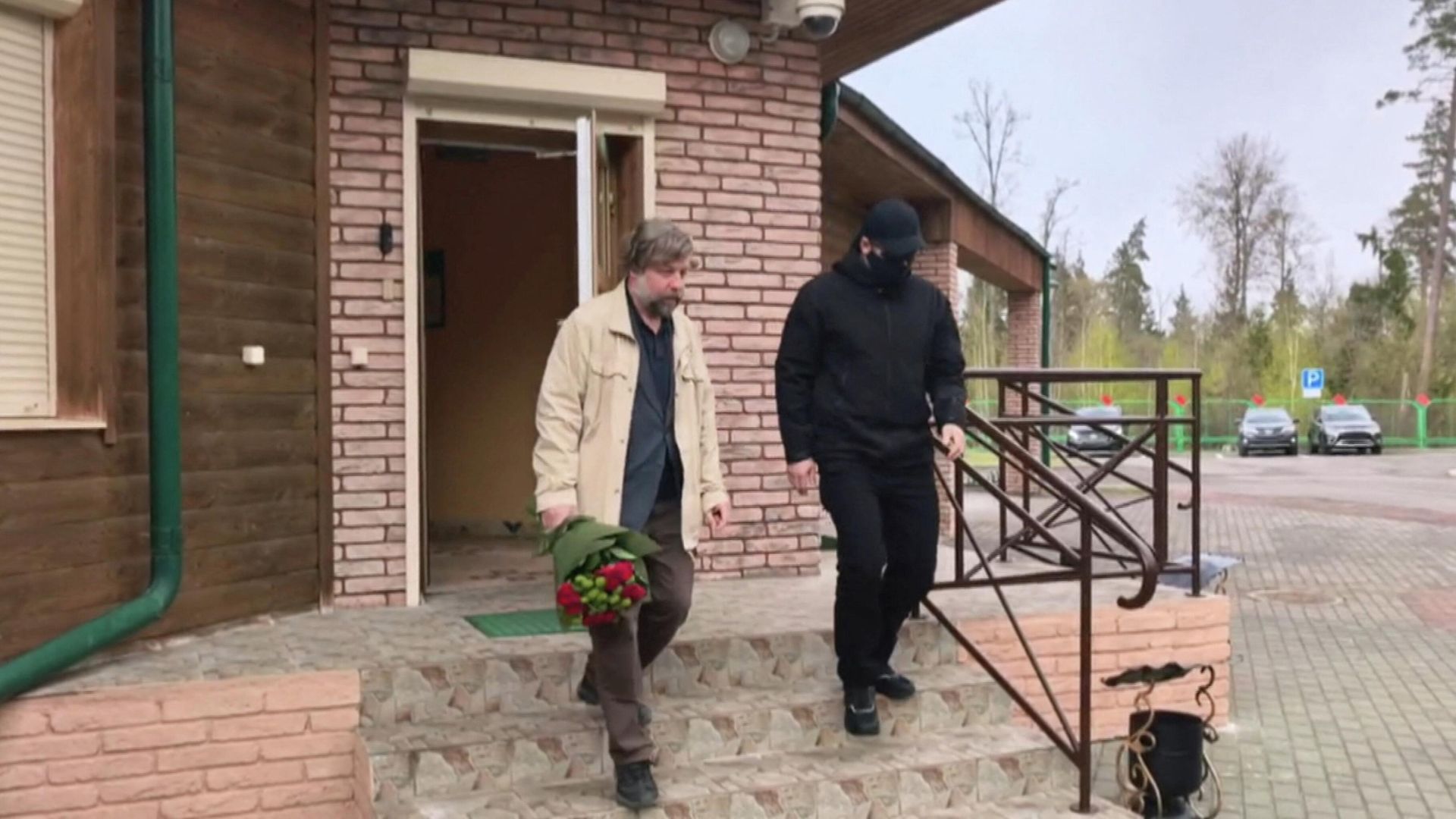 Археолог Александр Бутягин после освобождения Польшей на пограничном пункте Переров-Беловежа. 28 апреля 2026 Археолог Александр Бутягин после освобождения Польшей на пограничном пункте Переров-Беловежа. 28 апреля 2026 - РИА Новости, 1920, 28.04.2026