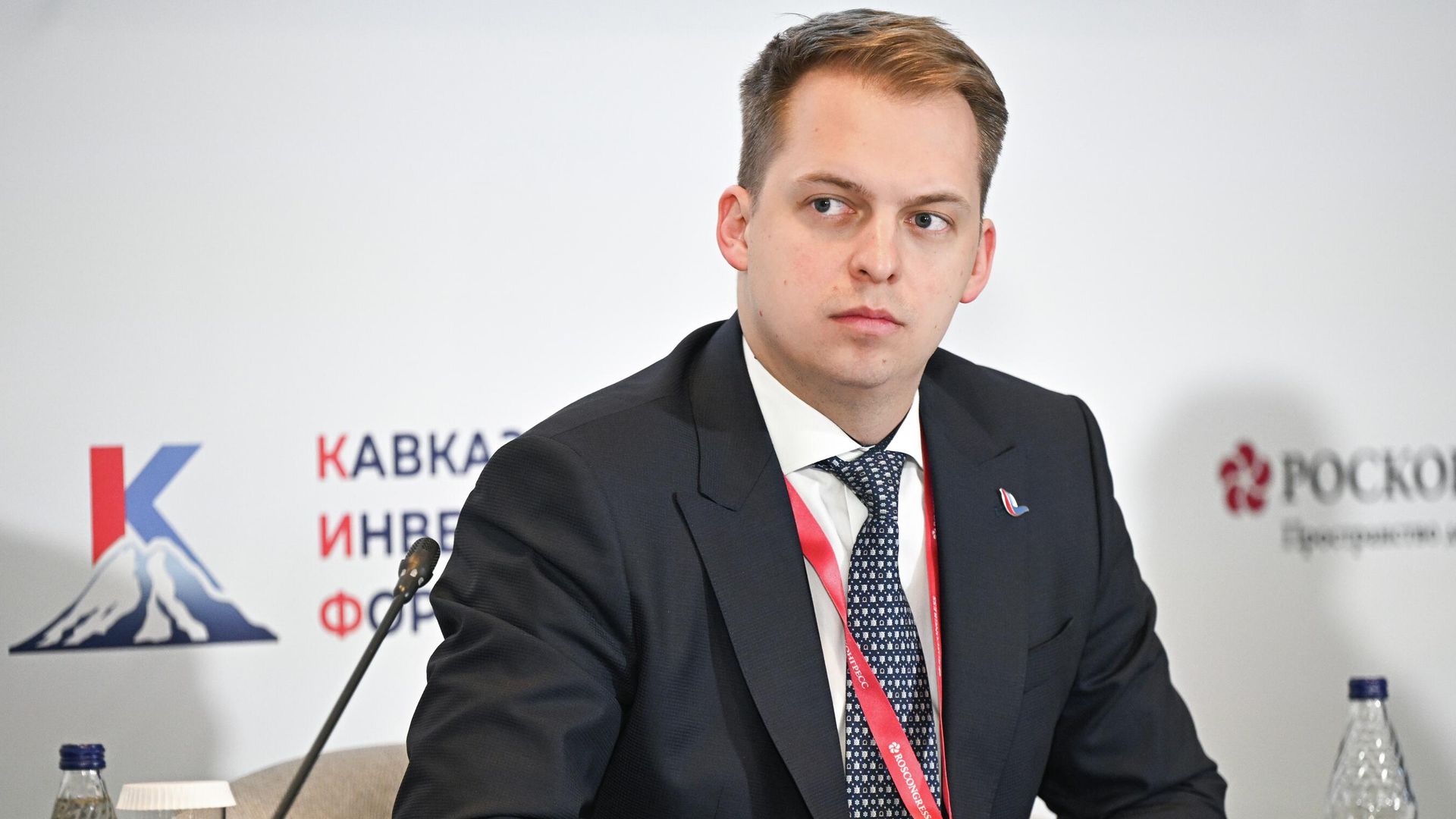 Директор по развитию регионального бизнеса, АО Российский экспортный центр Дмитрий Старовойтов на сессии Эффективность региональных витрин на маркетплейсах для продвижения российских брендов Кавказа в рамках Кавказского инвестиционного форума Директор по развитию регионального бизнеса, АО Российский экспортный центр Дмитрий Старовойтов на сессии Эффективность региональных витрин на маркетплейсах для продвижения российских брендов Кавказа в рамках Кавказского инвестиционного форума - РИА Новости, 1920, 29.04.2026