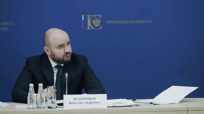 Губернатор Самарской области Вячеслав Федорищев 