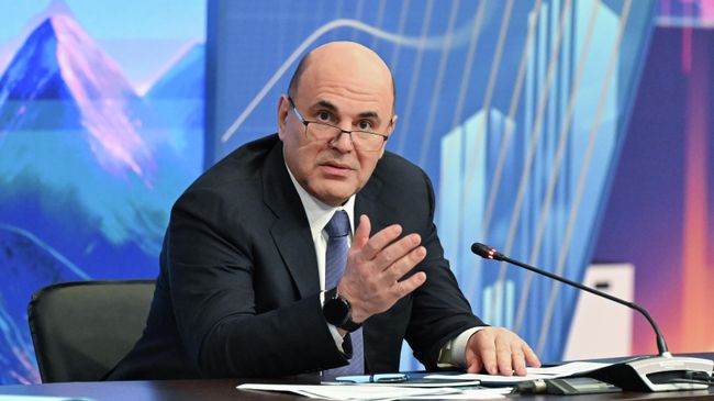Председатель правительства РФ Михаил Мишустин проводит совещание с членами Правительственной комиссии по вопросам социально-экономического развития Северо-Кавказского федерального округа. 30 апреля 2026