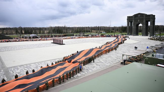На территории Военно-патриотического парка Патриот торжественная акция Послание Победителя: Связь поколений 1945–2045 На территории Военно-патриотического парка Патриот торжественная акция Послание Победителя: Связь поколений 1945–2045