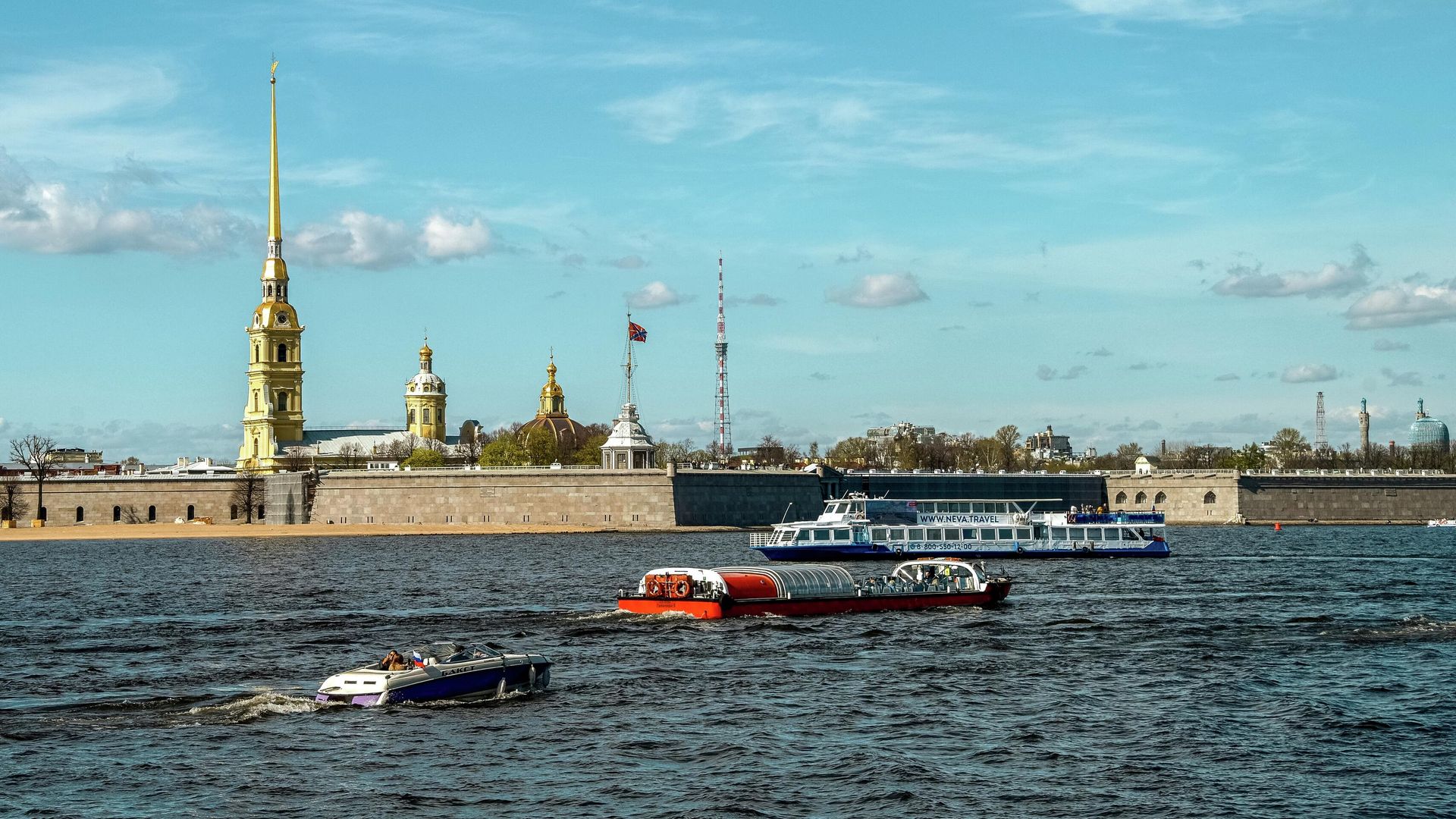 Вид на Петропавловскую крепость и реку Неву в Санкт-Петербурге Вид на Петропавловскую крепость и реку Неву в Санкт-Петербурге - РИА Новости, 1920, 05.05.2026