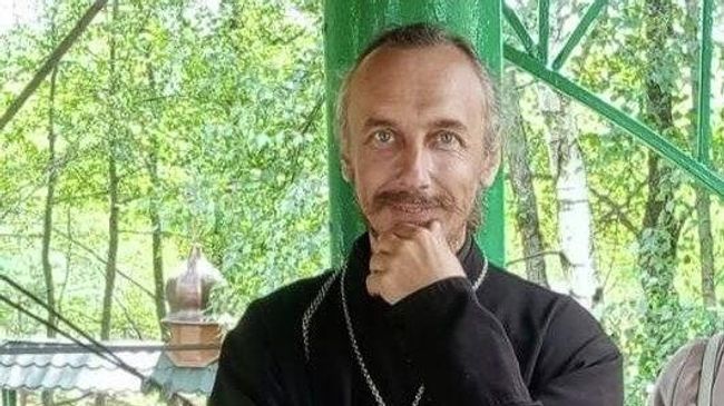 Настоятель храма Рождества Пресвятой Богородицы УПЦ в селе Новые Воробьи Житомирской области священноинок Илья